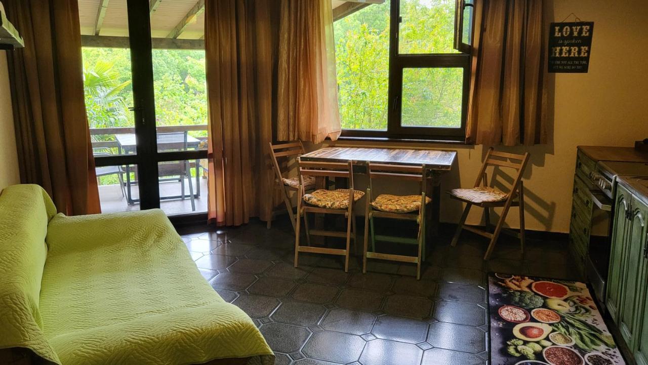 Guest House Fanny Sinemoretz Exteriör bild